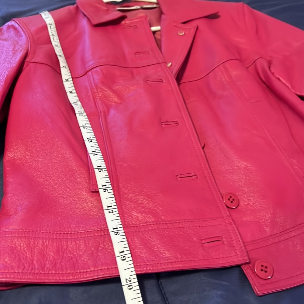 Hot pink leather jacket - Picture 5 of 6